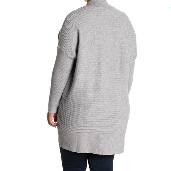 STITCHDROP GREY DOLMAN SLEEVE V-NECK SWEATER - Picture 2 of 3